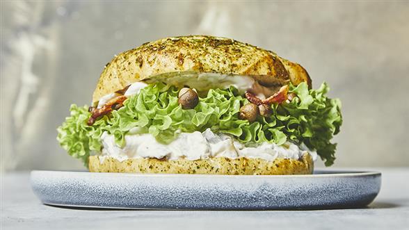 HØNSESALAT SANDWICH